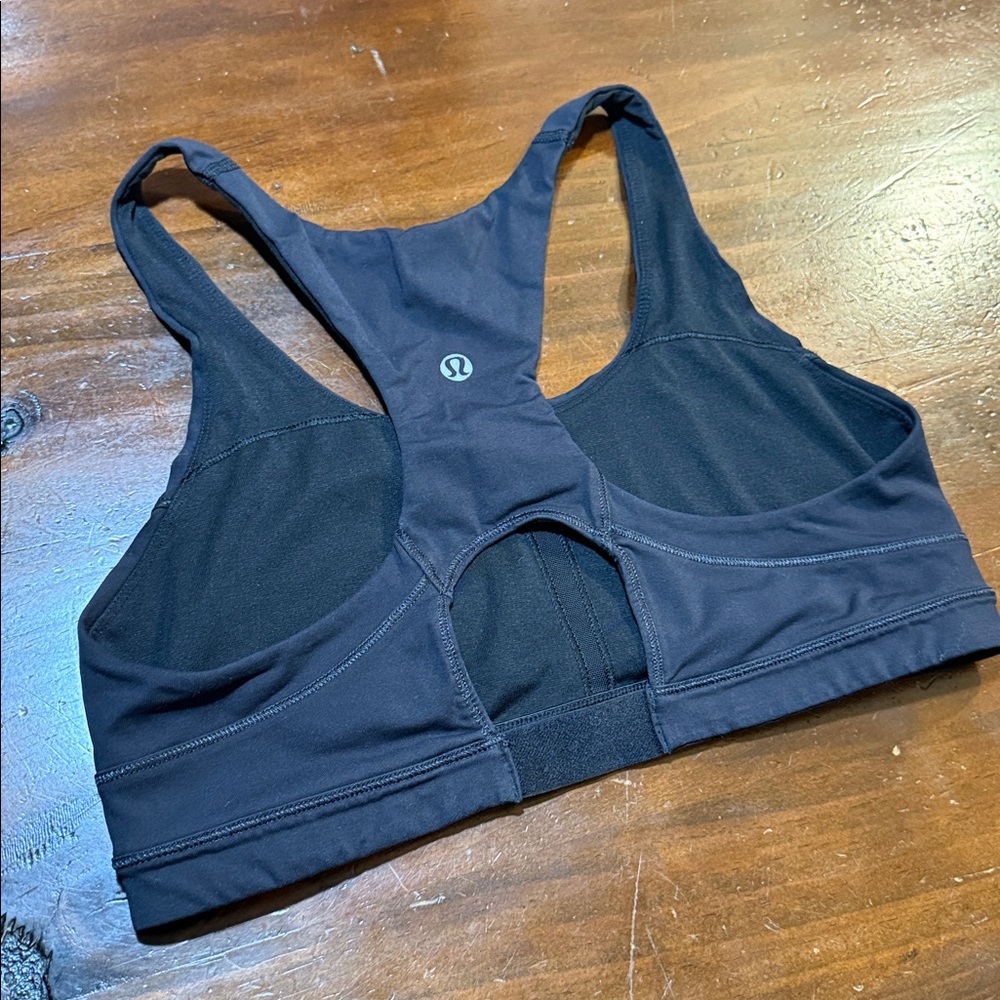 LULULEMON BLACK SPORTS BRA🌸